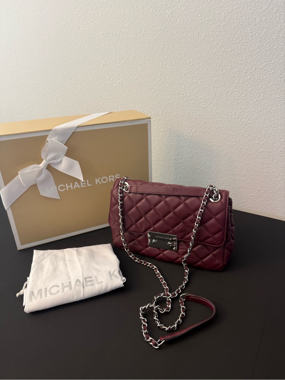 Michael Kors Quilted Shoulder Bag - Wine